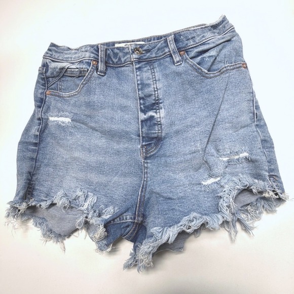 We The Free Distressed Denim Shorts Raw Hem High Rise Women's 30 - Picture 2 of 7